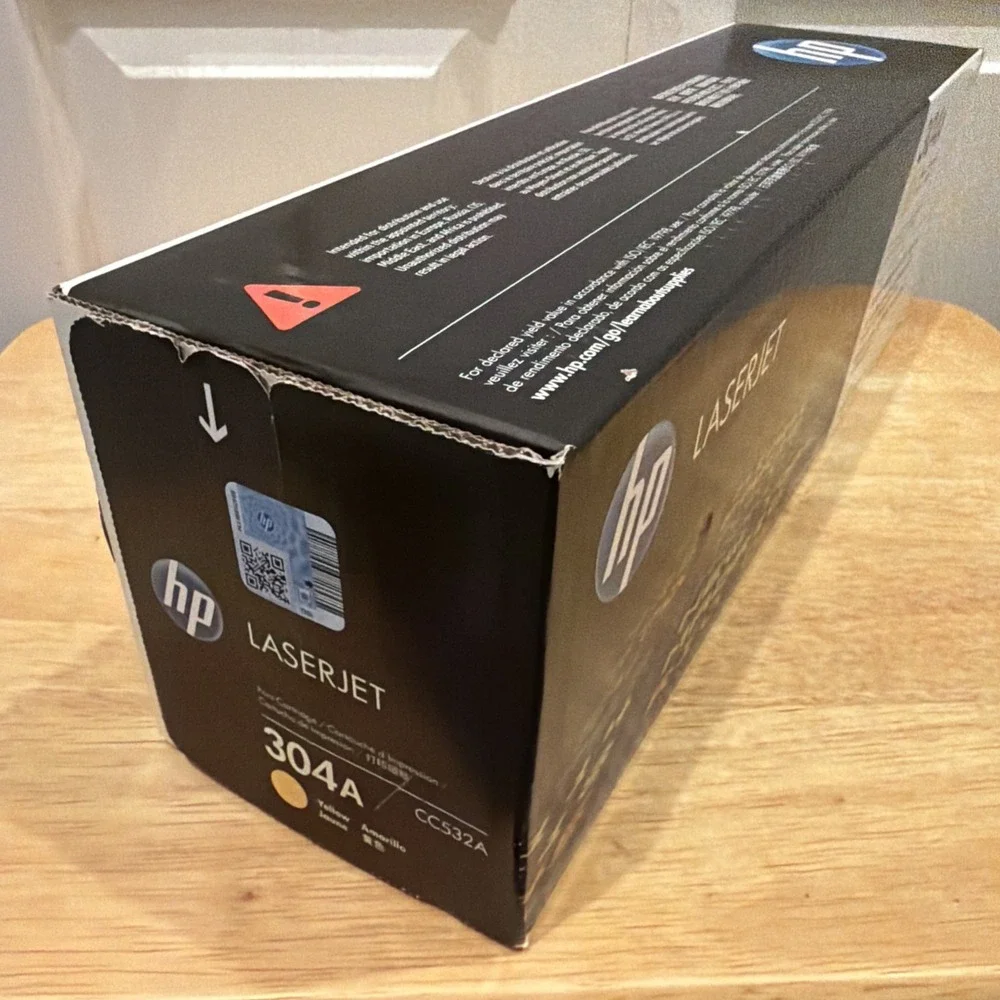 New Sealed, Genuine OEM HP LaserJet 304A CC532A Yellow Toner